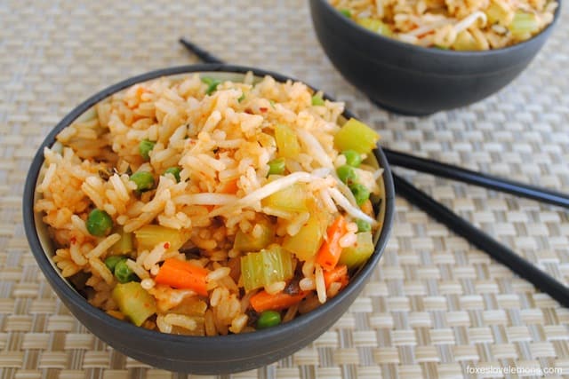 Kimchi Fried Rice - A quick and yummy vegetarian entree or side dish. | foxeslovelemons.com