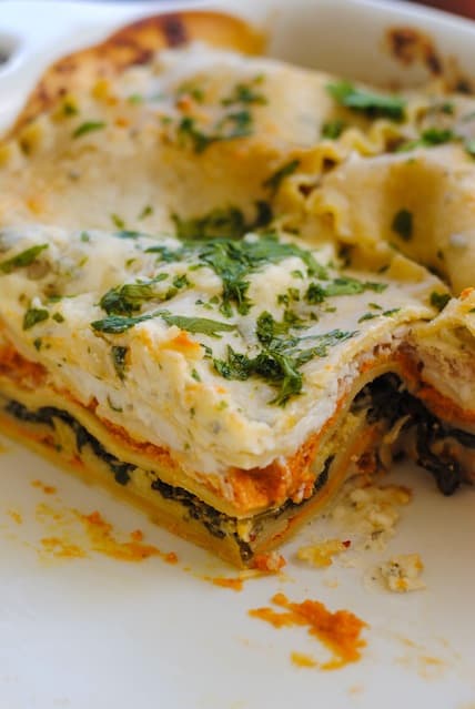 Pumpkin & Kale Lasagna - A hearty dish filled with fall flavors like pumpkin and sage. Can be vegetarian, or chicken sausage may be added, if desired. | foxeslovelemons.com