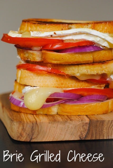 Brie, Tomato & Red Onion Grilled Cheese | foxeslovelemons.com