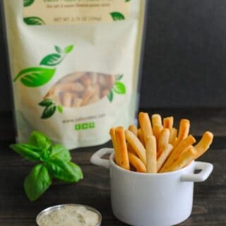 Pesto Ranch Dipping Sauce - A versatile and delicious homemade ranch dip. Serve with potato chips, crackers or veggies, or use as a salad dressing or sandwich spread! | foxeslovelemons.com