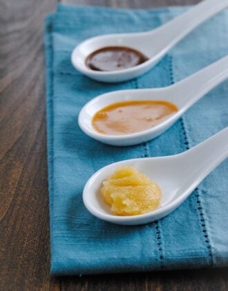 Culinary School Lesson: Roux The Day - What roux is, how to make it, and when to use it. | foxeslovelemons.com