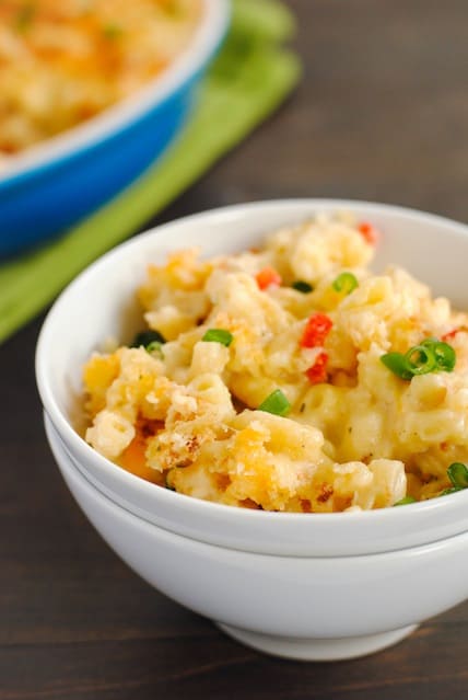Ranch and Pimento Mac & Cheese - Creamy macaroni and cheese combined with the craveable flavor of ranch dressing! | foxeslovelemons.com