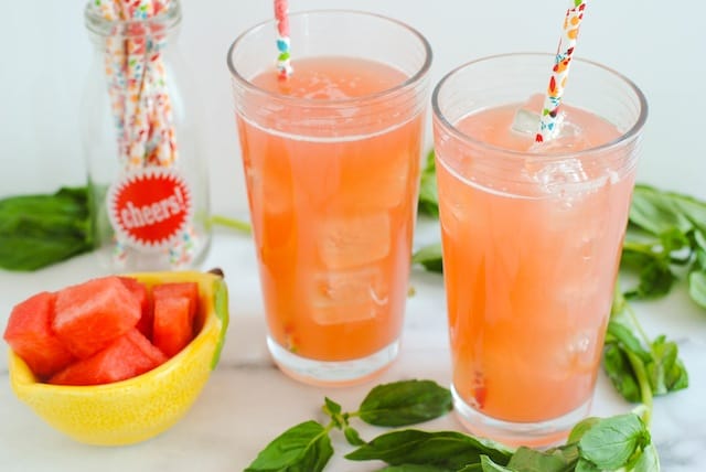 Watermelon Basil Lemonade - 4 ingredients, all kinds of awesome. | foxeslovelemons.com