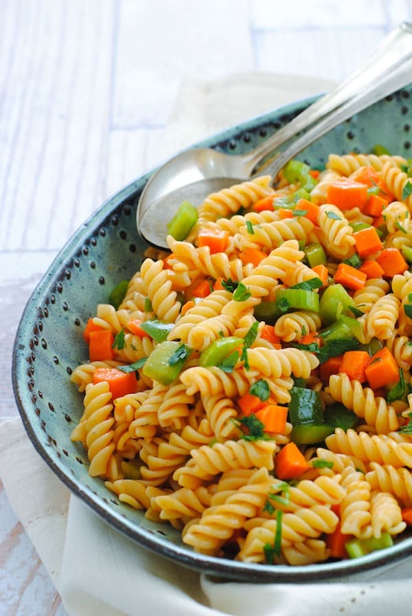 Buffalo Ranch Chicken Pasta Salad - Foxes Love Lemons