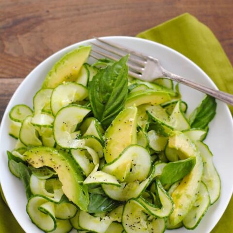 Cucumber & Avocado Salad with Tequila-Poppyseed Vinaigrette - A fresh, beautiful and healthy salad! | foxeslovelemons.com