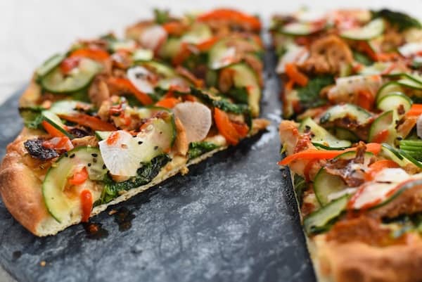 Very Teriyaki Turkey Pizza - Leftover turkey, colorful veggies & teriyaki sauce come together to make this unique pizza! | foxeslovelemons.com