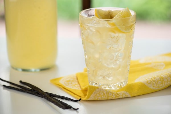 Vanilla Lemonade - Cool down with this refreshing vanilla-infused take on classic lemonade! | foxeslovelemons.com