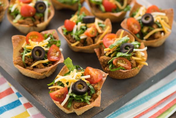 Taco Salad Cups Recipe - Food Fanatic