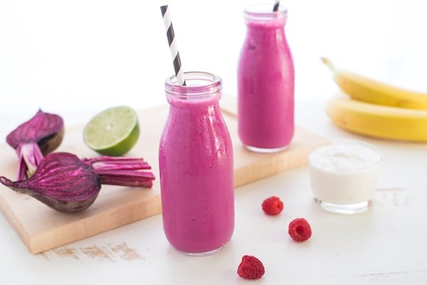 Berry & Beet Smoothies - A bright and vibrant breakfast or snack! Chock full of nutrients with a sweet, fruity taste. | foxeslovelemons.com