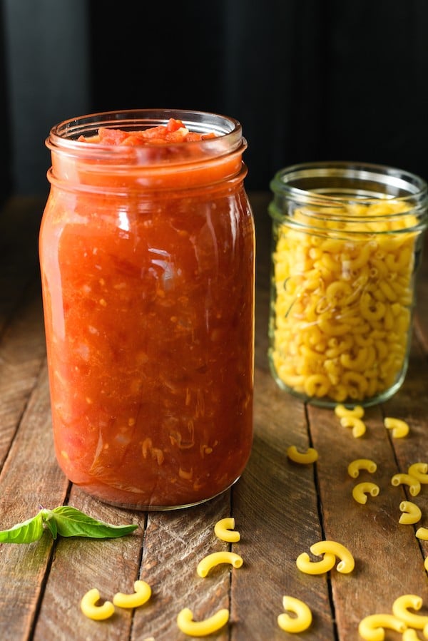 Quick Culinary School Tomato Sauce - You only need 5 ingredients to pull together this versatile chef-approved sauce! | foxeslovelemons.com