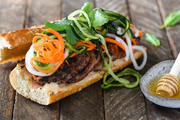 Honey Grilled Pork Banh Mi with Spiralized Pickled Vegetables - Prep ahead for an assemble-and-serve weeknight meal. Quick on time, HUGE on Asian flavor. | foxeslovelemons.com