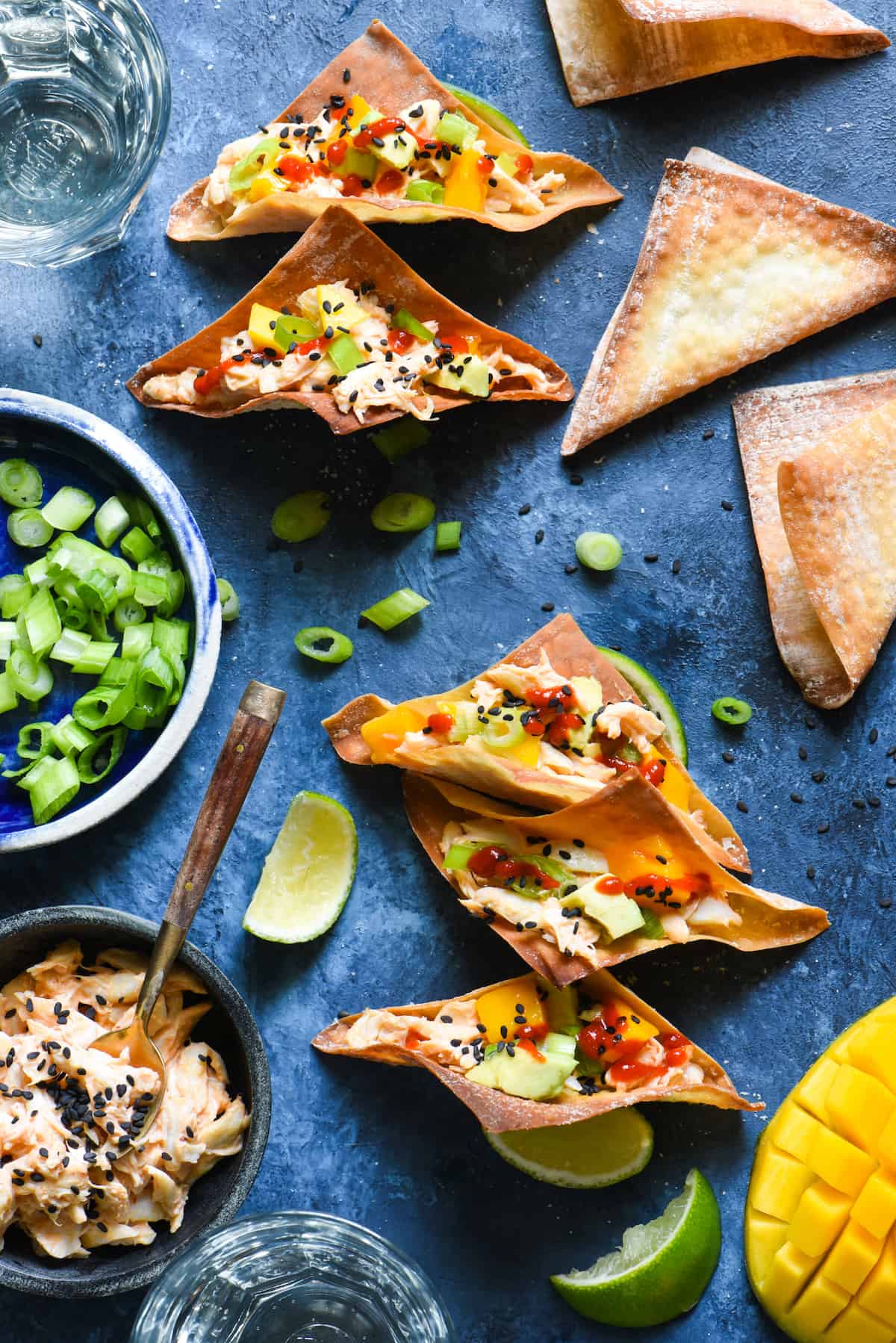 Spicy Crab Wonton Tacos - The flavors of a California sushi roll, in a crunchy wonton taco. Impress your guests with these easy entertaining recipe. | foxeslovelemons.com