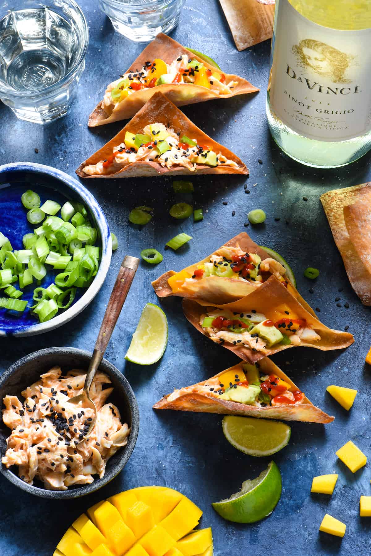 Spicy Crab Wonton Tacos - The flavors of a California sushi roll, in a crunchy wonton taco. Impress your guests with these easy entertaining recipe. | foxeslovelemons.com