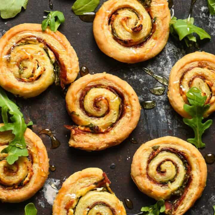 Salami & Goat Cheese Pinwheels with Honey - These easy appetizer bites are the perfect combination of savory, sweet, cheesy and crunchy! | foxeslovelemons.com