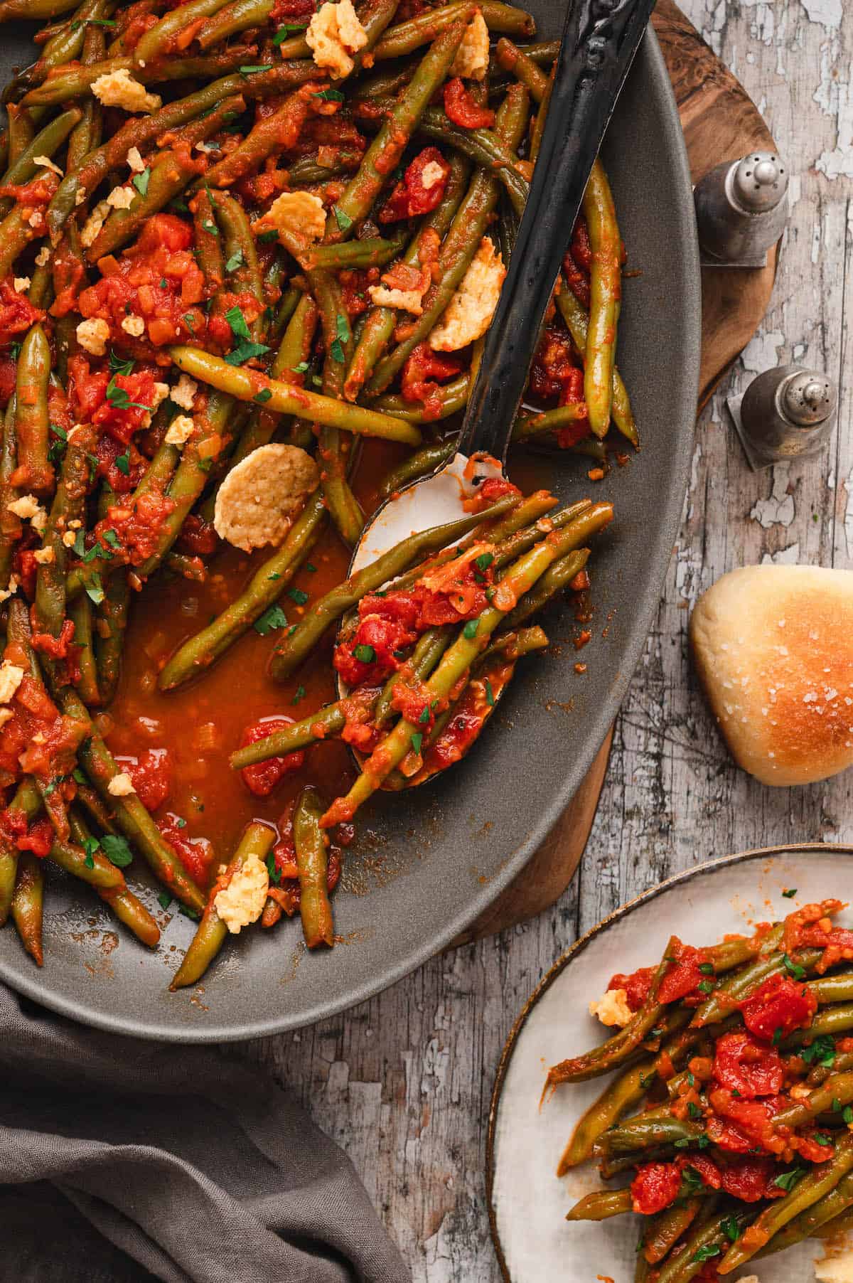 Sauteed Green Beans and Tomatoes - Foxes Love Lemons