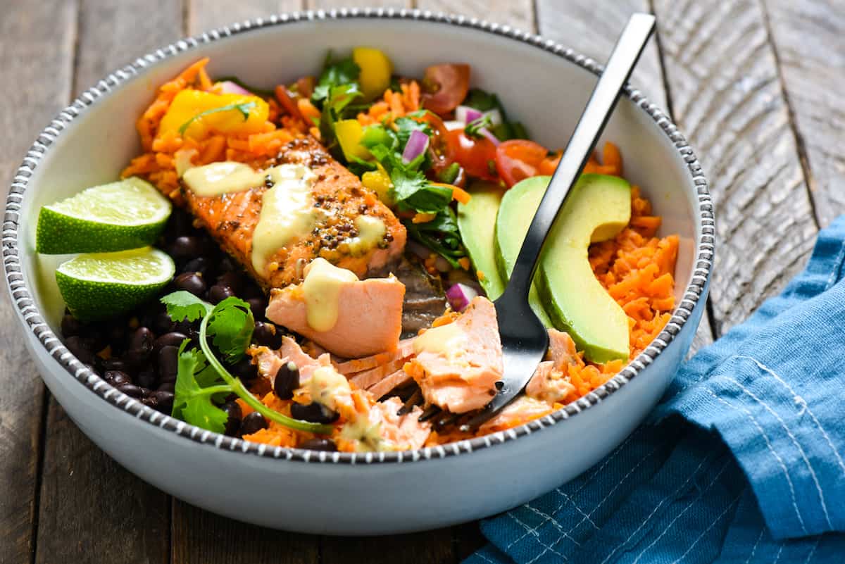 Fish Taco Bowls with Sweet Potato Rice - A colorful, healthful weeknight meal with fresh, bold flavors! | foxeslovelemons.com