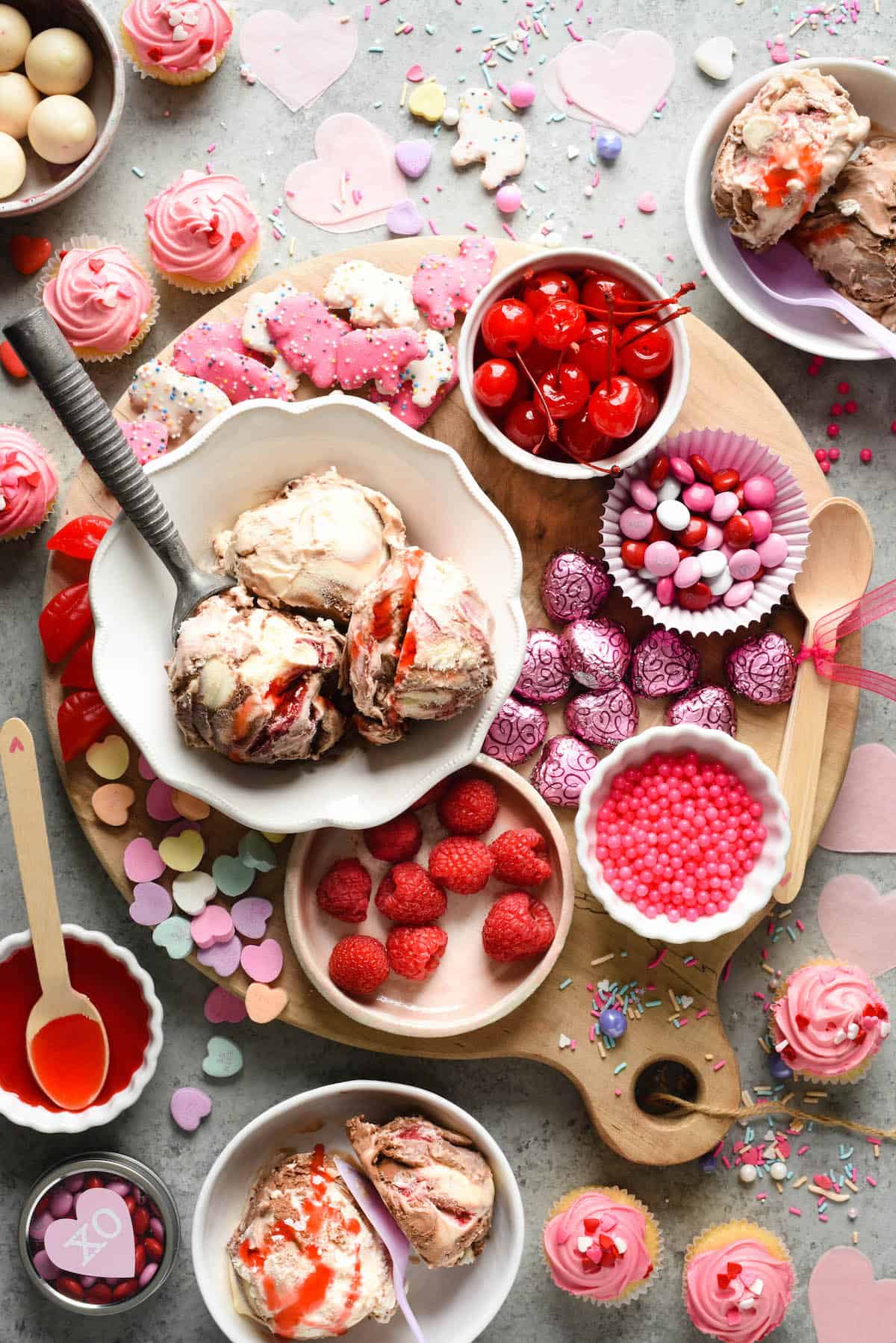 How To Build An Ice Cream Sundae Board