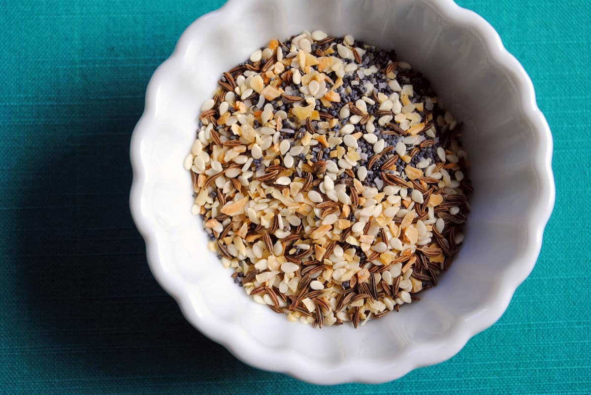 Homemade Everything Bagel Seasoning - Mama In The Midst