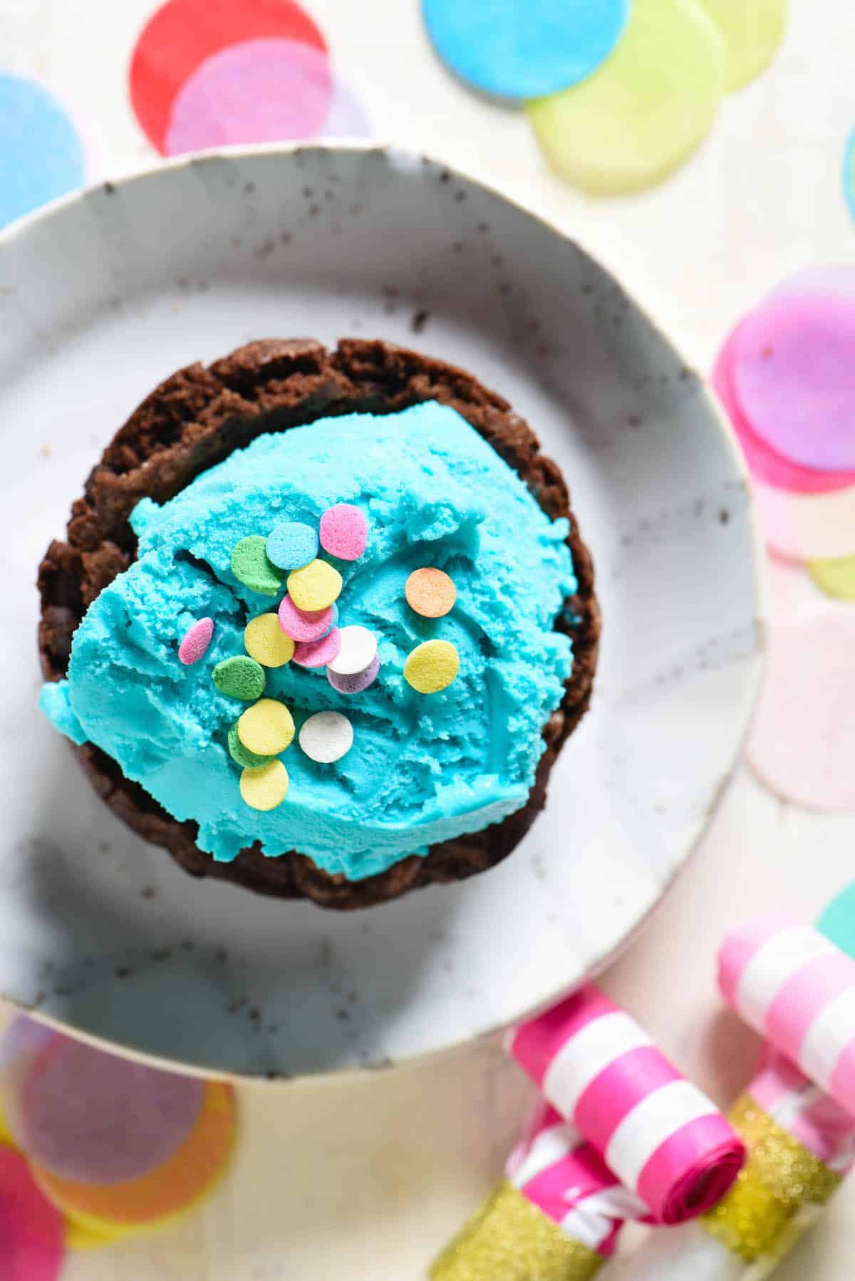 Celebrate one sweet birthday with these Brownie Bowls for Ice Cream. No special equipment needed - they're made in a cupcake pan! | foxeslovelemons.com