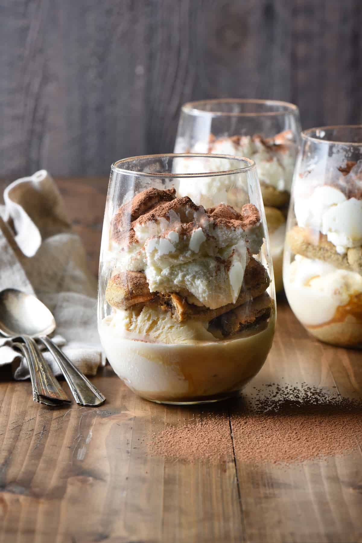 tiramisu cups