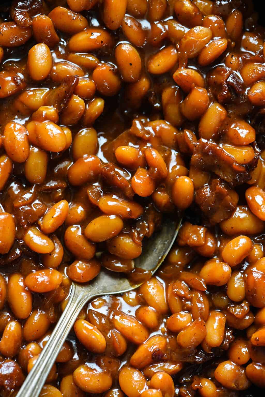 Dr. Pepper Baked Beans with Bacon Foxes Love Lemons