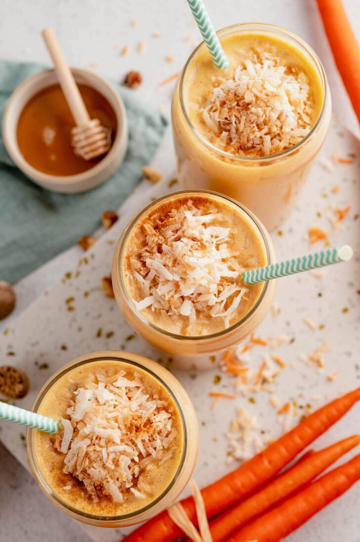 Carrot Cake Smoothie - Foxes Love Lemons