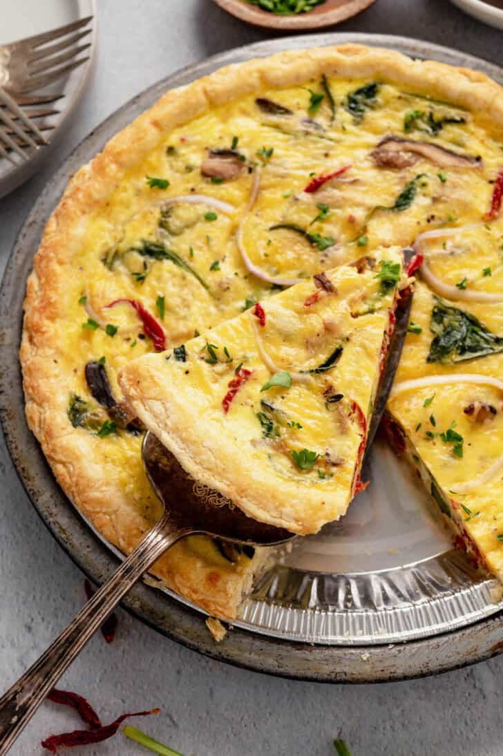 Vegetable Quiche Recipe (Vegetarian) - Foxes Love Lemons