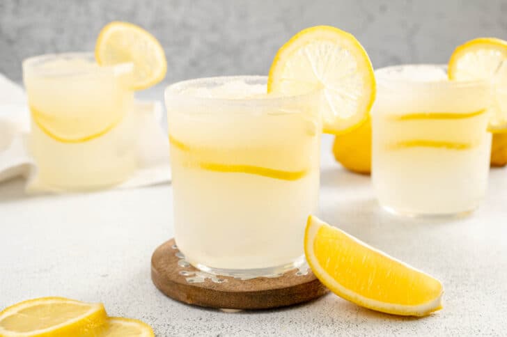 Lemon Margarita (Tequila Lemon Cocktail) - Foxes Love Lemons