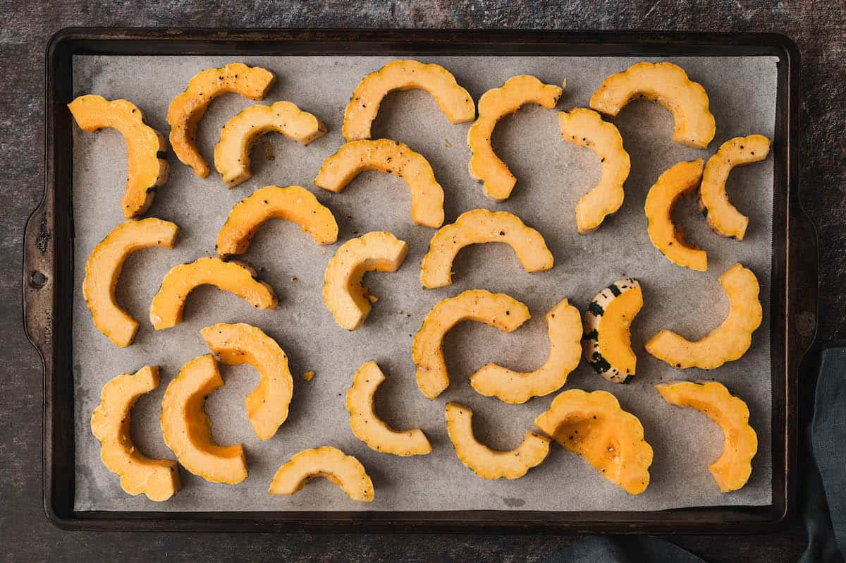 how long to roast delicata squash at 400 food image