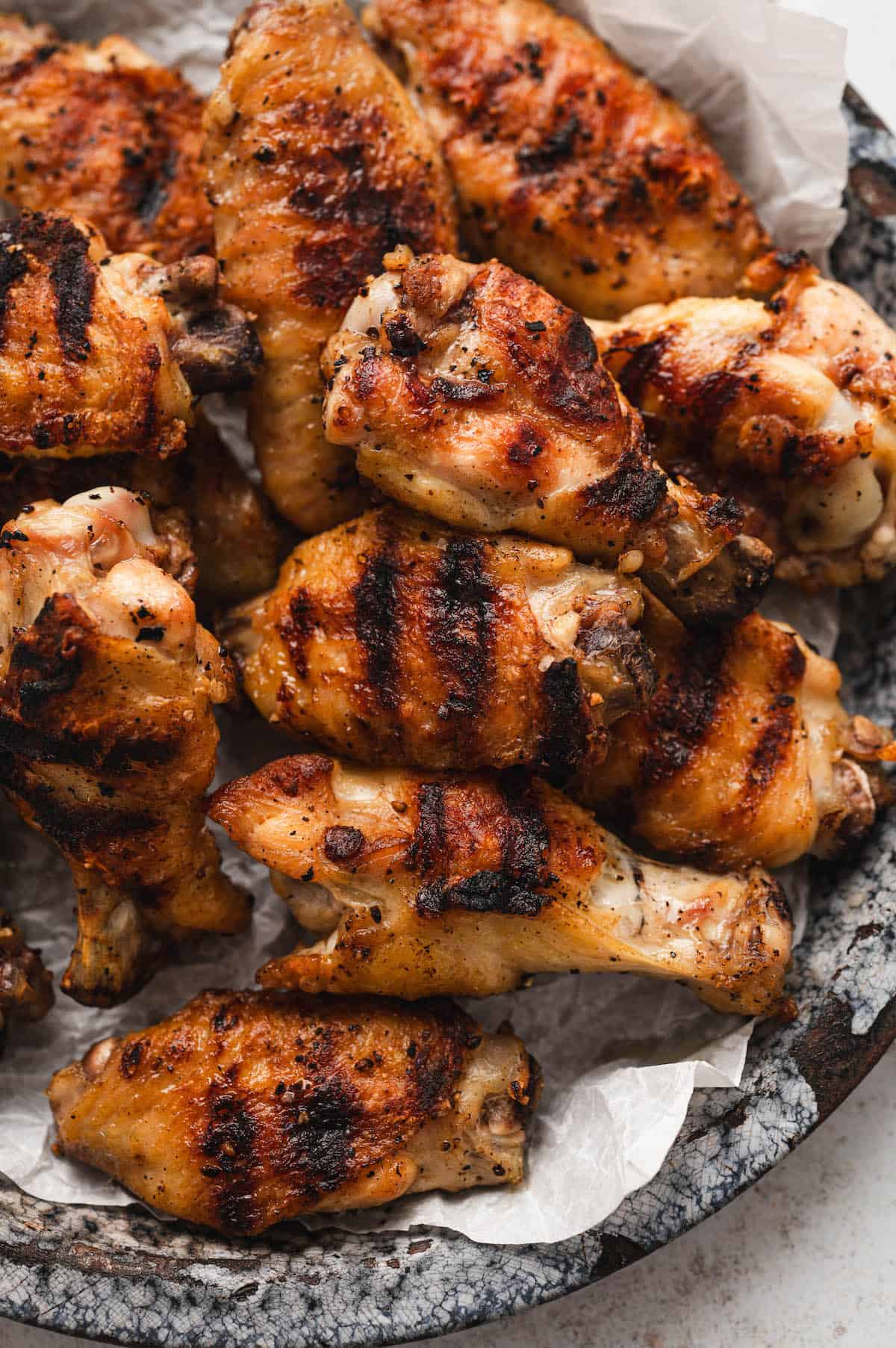 Best Grilled Chicken Wings - Foxes Love Lemons